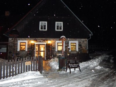 4_atelier zvonare a hrncirky 1.JPG