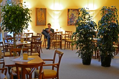 Hotel Havel_kavarna.jpg