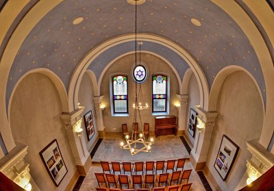 Interir rekonstruovan synagogy foto P. Grulich.jpg