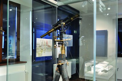 Muzeum Ceska Trebova_expozice  zamerovaci technika.jpg