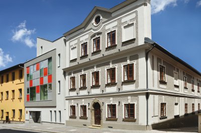 Muzeum Ceska Trebova_staronova budova.jpg
