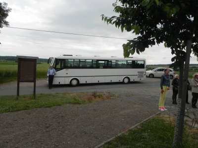 Poutni misto Homole_bus.JPG
