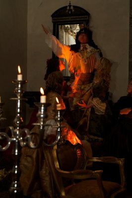 Zamek Potstejn_nocni prohlidky 7_kral slunce.jpg