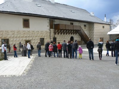 novinari_na Tvrzi Orlice.JPG