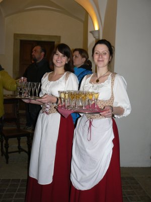 pottejnska_medovina na zamku.JPG