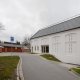 <p>Pohled na budovu muzea - Muzeum Sýpka Rokytnice v Orlických horách</p>